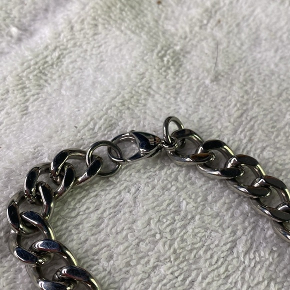 # 27 GulCean Lion Head Bracelet , Men  Steel Cuban Chain Punk Rock Cool Hip Hop - Picture 5 of 7